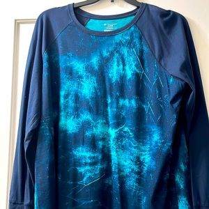 Tek Gear Woman’s long sleeve shirt